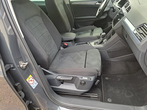 Volkswagen Tiguan - Afbeelding 14 van 30