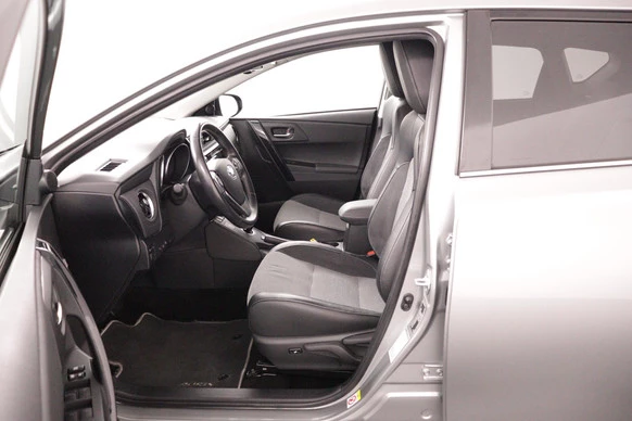 Toyota Auris - Afbeelding 17 van 30