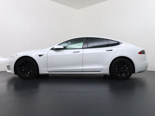 Tesla Model S - Afbeelding 4 van 30