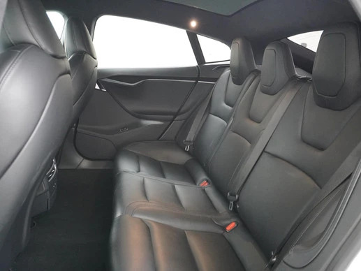 Tesla Model S - Afbeelding 21 van 30