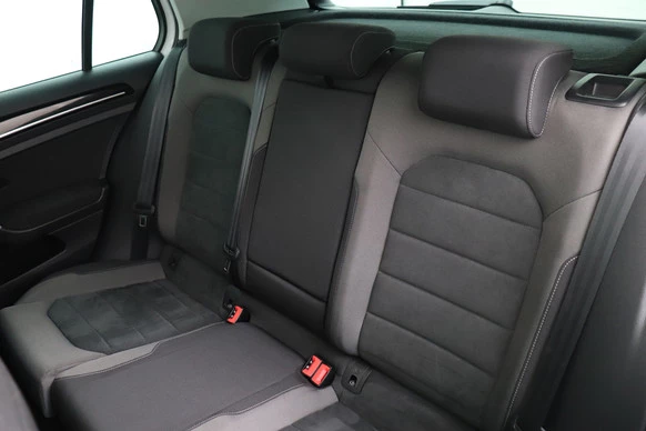 Volkswagen Golf - Afbeelding 9 van 30