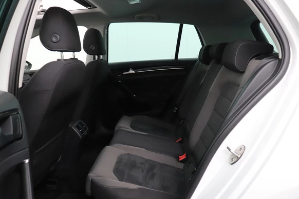 Volkswagen Golf - Afbeelding 19 van 30
