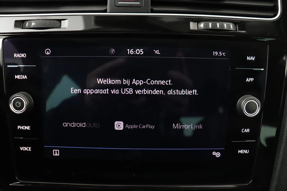 Volkswagen Golf - Afbeelding 21 van 30