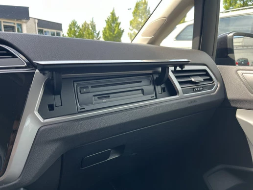 Volkswagen Touran - Afbeelding 15 van 23