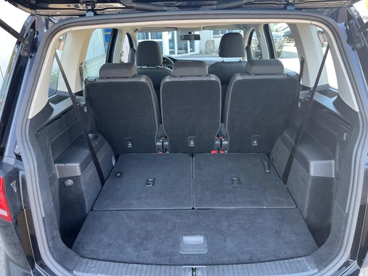 Volkswagen Touran - Afbeelding 16 van 23