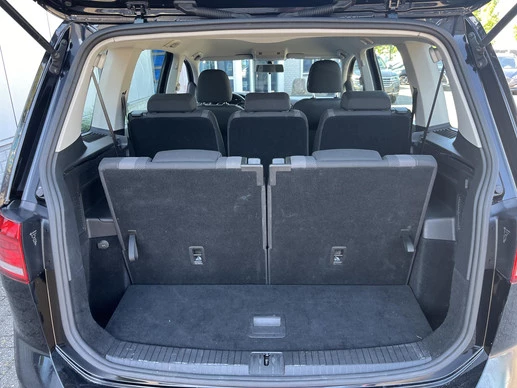 Volkswagen Touran - Afbeelding 17 van 23