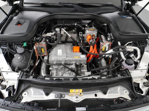 Mercedes-Benz EQC - Afbeelding 17 van 30