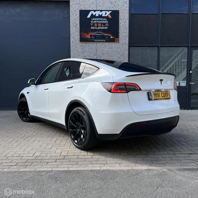 Tesla Model Y - Afbeelding 7 van 23