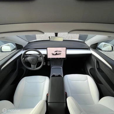 Tesla Model Y - Afbeelding 12 van 23