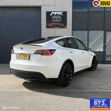 Tesla Model Y - Afbeelding 1 van 23