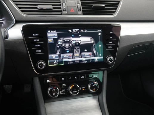 Škoda Superb - Afbeelding 13 van 30