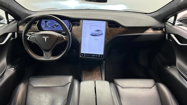 Tesla Model S - Afbeelding 3 van 30