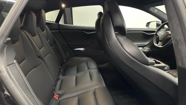 Tesla Model S - Afbeelding 5 van 30