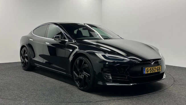 Tesla Model S - Afbeelding 11 van 30