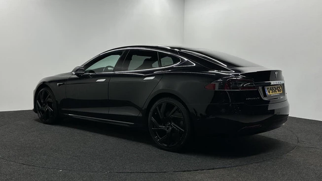 Tesla Model S - Afbeelding 12 van 30