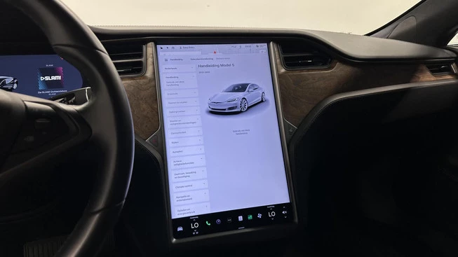 Tesla Model S - Afbeelding 28 van 30