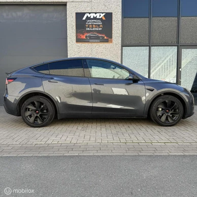 Tesla Model Y - Afbeelding 2 van 20