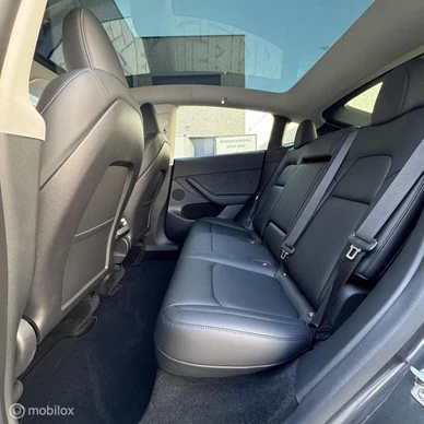 Tesla Model Y - Afbeelding 10 van 20