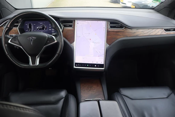 Tesla Model X - Afbeelding 2 van 30