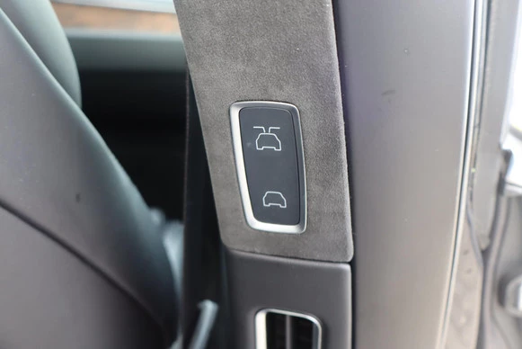 Tesla Model X - Afbeelding 17 van 30