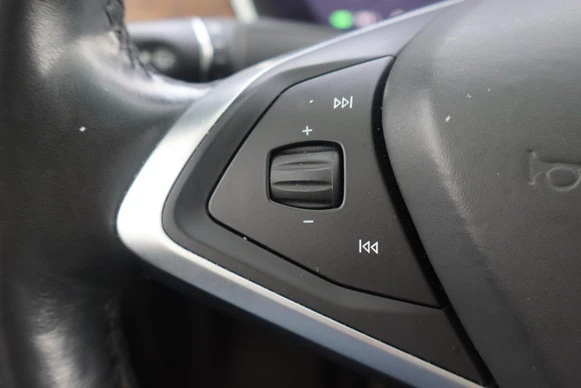 Tesla Model X - Afbeelding 24 van 30
