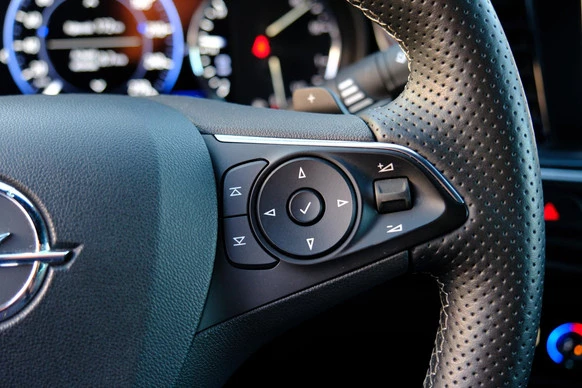 Opel Insignia - Afbeelding 25 van 30