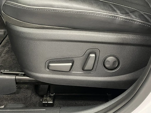 Hyundai Santa Fe - Afbeelding 18 van 30