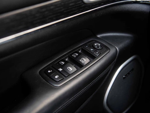 Jeep Grand Cherokee - Afbeelding 25 van 30