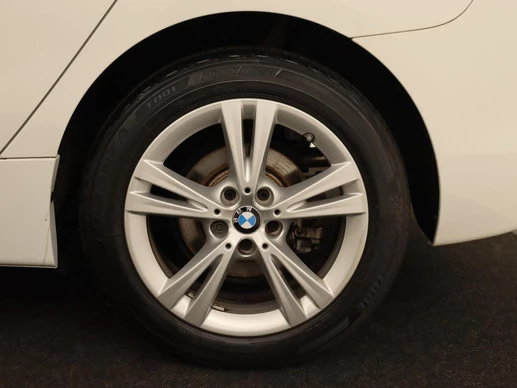 BMW 2 Serie - Afbeelding 27 van 30