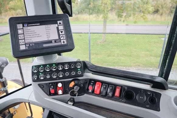 Caterpillar  - Afbeelding 17 van 20