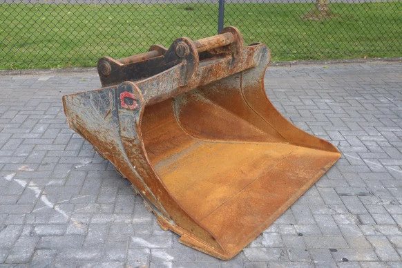 Caterpillar  - Afbeelding 13 van 20