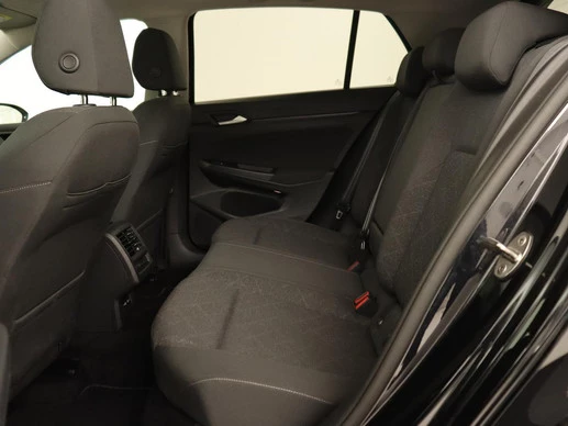 Volkswagen Golf - Afbeelding 8 van 30