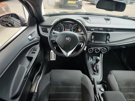 Alfa Romeo Giulietta - Afbeelding 12 van 30