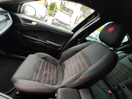 Alfa Romeo Giulietta - Afbeelding 24 van 30