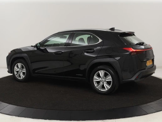 Lexus UX - Afbeelding 2 van 30