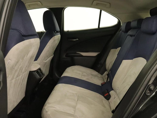 Lexus UX - Afbeelding 6 van 30