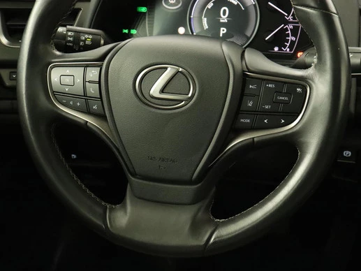 Lexus UX - Afbeelding 8 van 30