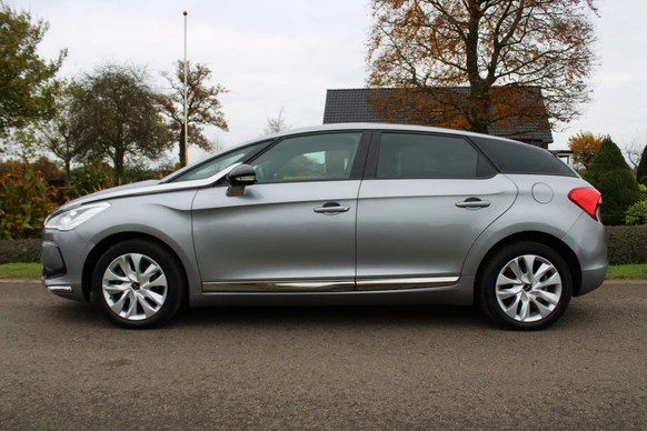 DS DS 5 - Afbeelding 22 van 30