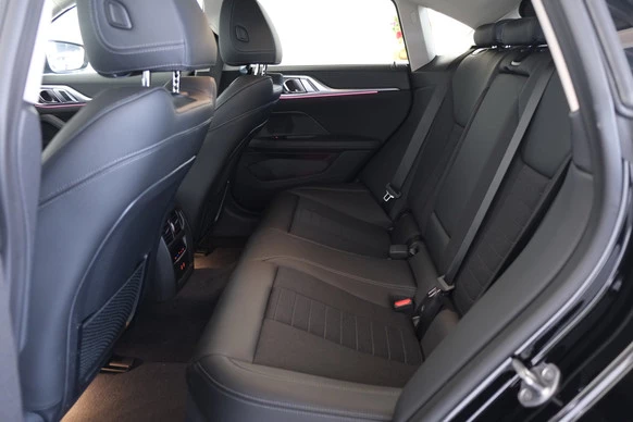 BMW i4 - Afbeelding 11 van 30