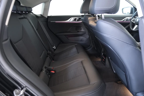 BMW i4 - Afbeelding 12 van 30