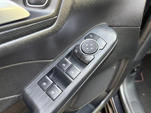 Ford Kuga - Afbeelding 12 van 30