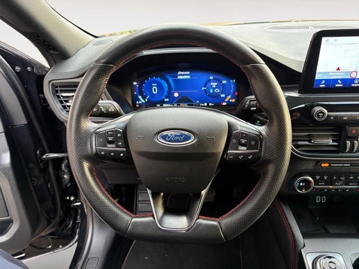 Ford Kuga - Afbeelding 15 van 30