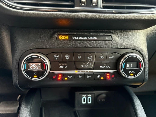 Ford Kuga - Afbeelding 29 van 30