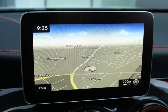 Mercedes-Benz GLA - Afbeelding 25 van 30