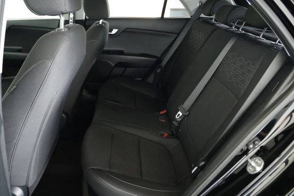 Kia Rio - Afbeelding 12 van 26