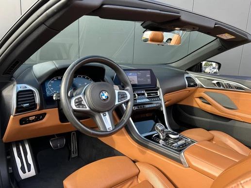 BMW 8 Serie - Afbeelding 22 van 30