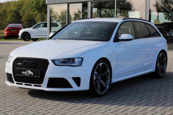 Audi RS4 - Afbeelding 1 van 30
