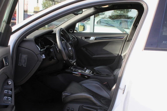 Audi RS4 - Afbeelding 4 van 30