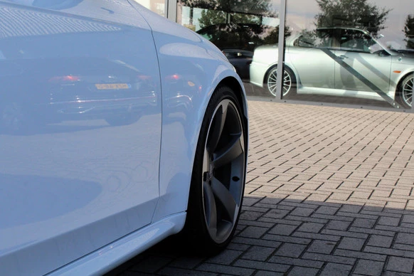 Audi RS4 - Afbeelding 17 van 30