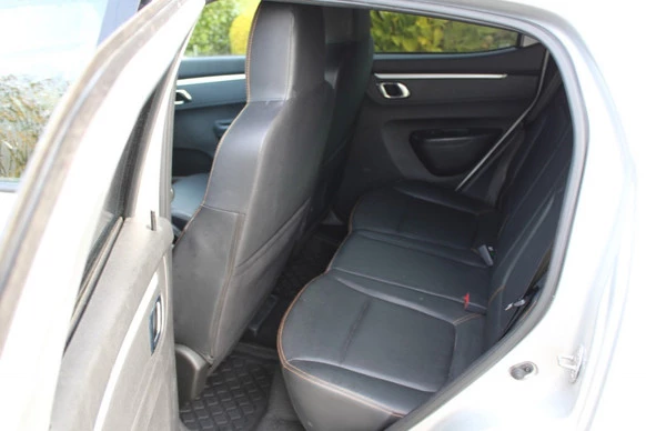 Dacia Spring - Afbeelding 11 van 30